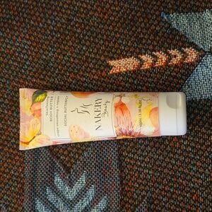 Nakery Beauty Skin Toning Body Butter Social Butterfly Sealed